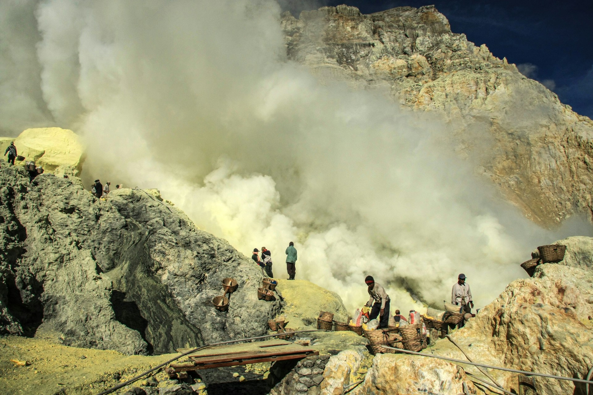 Sulfur Mine & Crater Lake Exploration