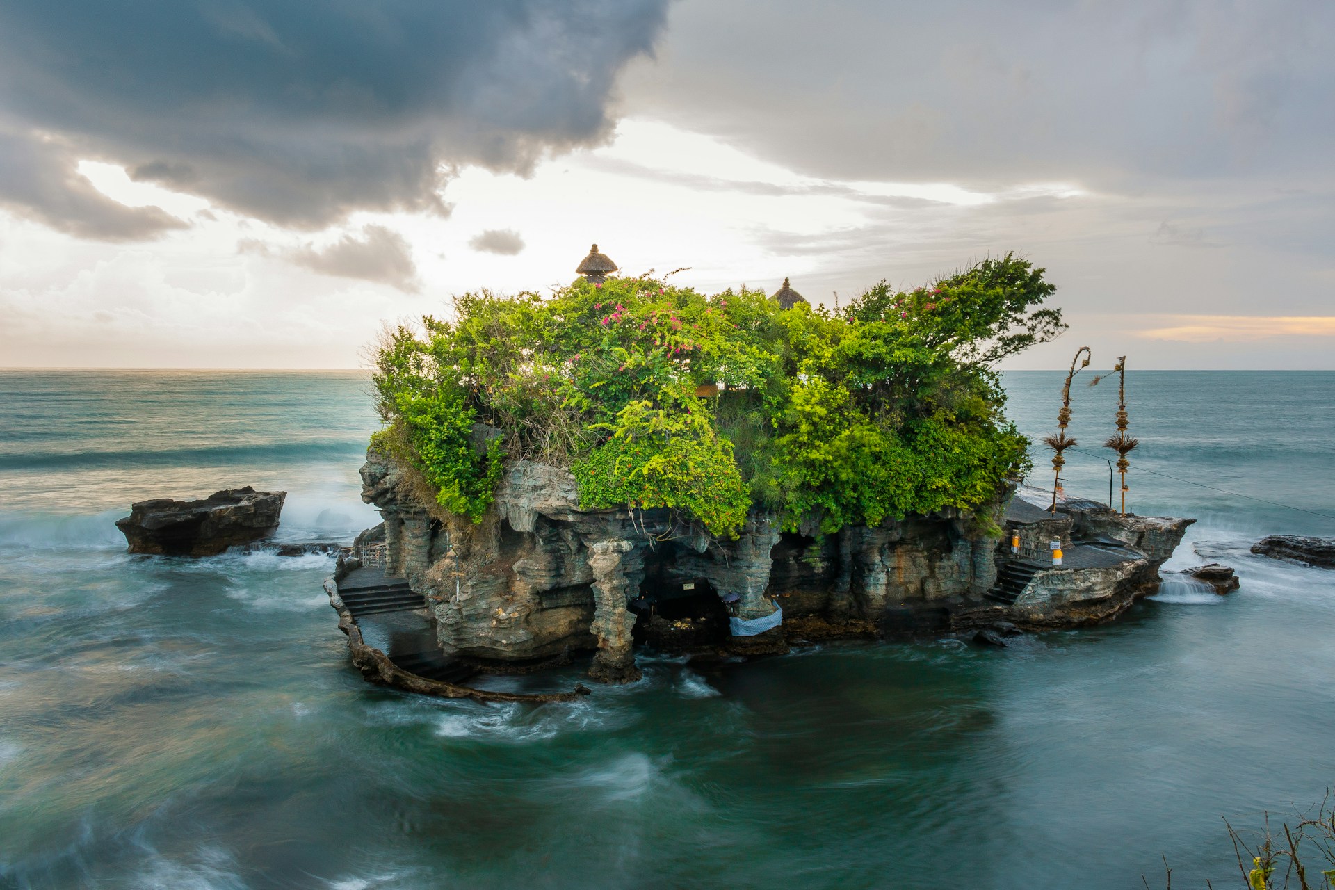 Tanah Lot Temple & Canggu Beach